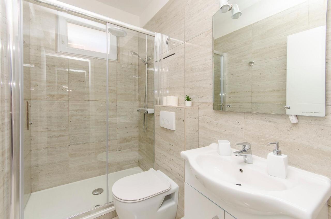 Apartments And Rooms Mare Vodice Exterior photo